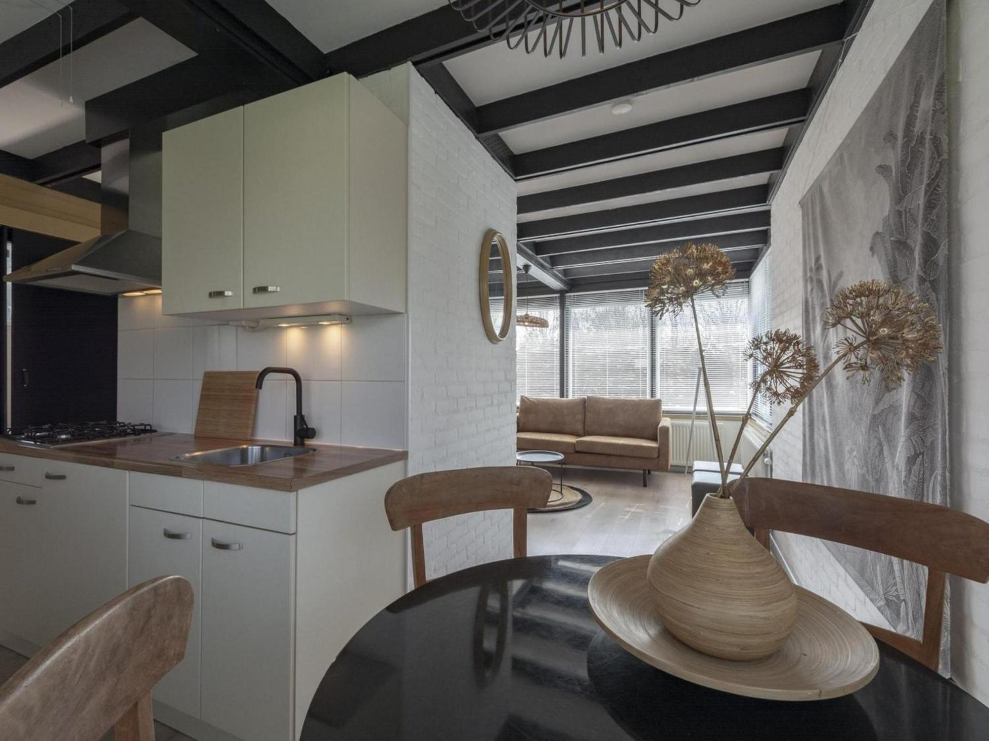 Attractive Bungalow With Modern Furnishings Sint Maartensvlotbrug Dış mekan fotoğraf