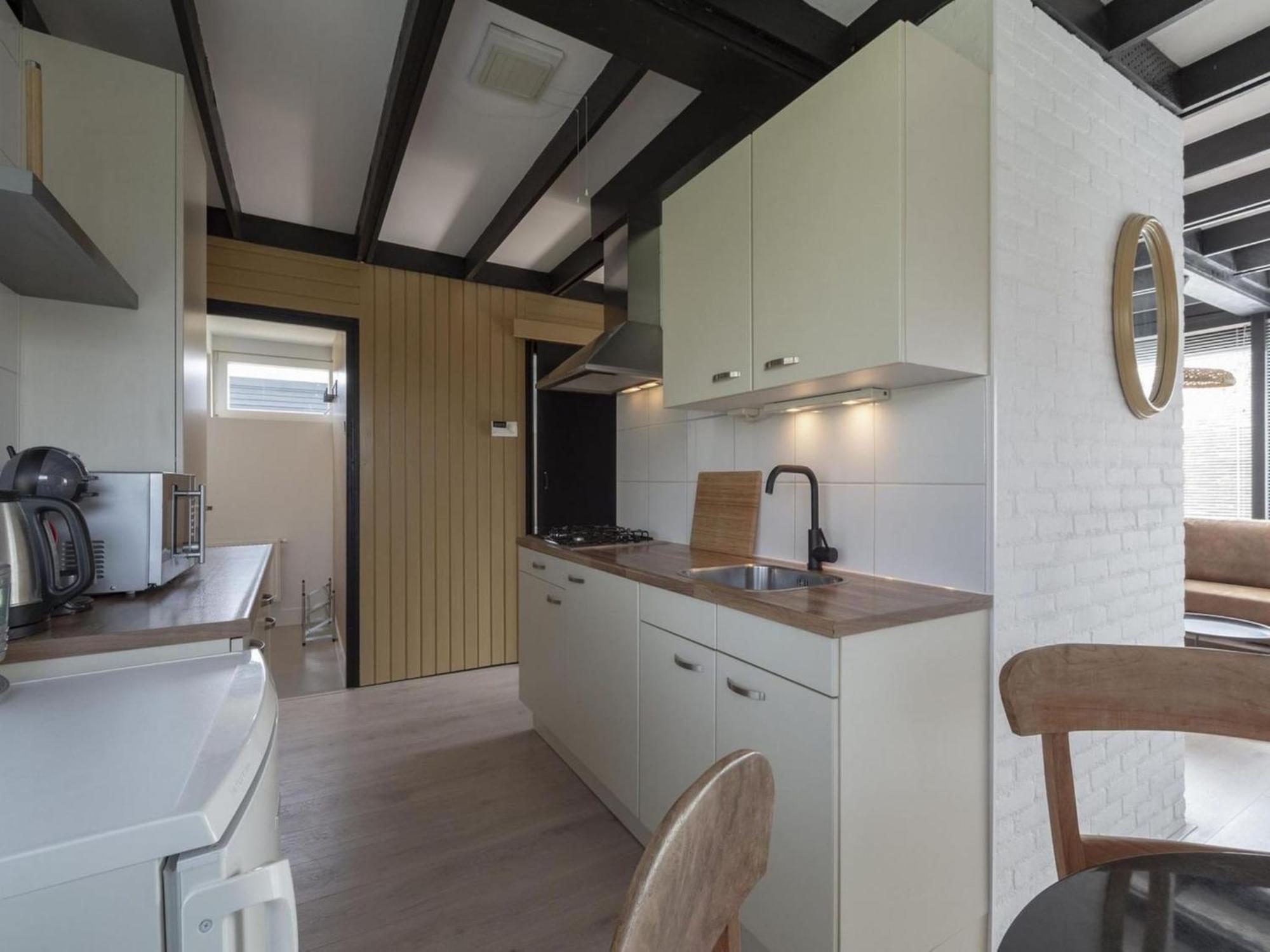 Attractive Bungalow With Modern Furnishings Sint Maartensvlotbrug Dış mekan fotoğraf