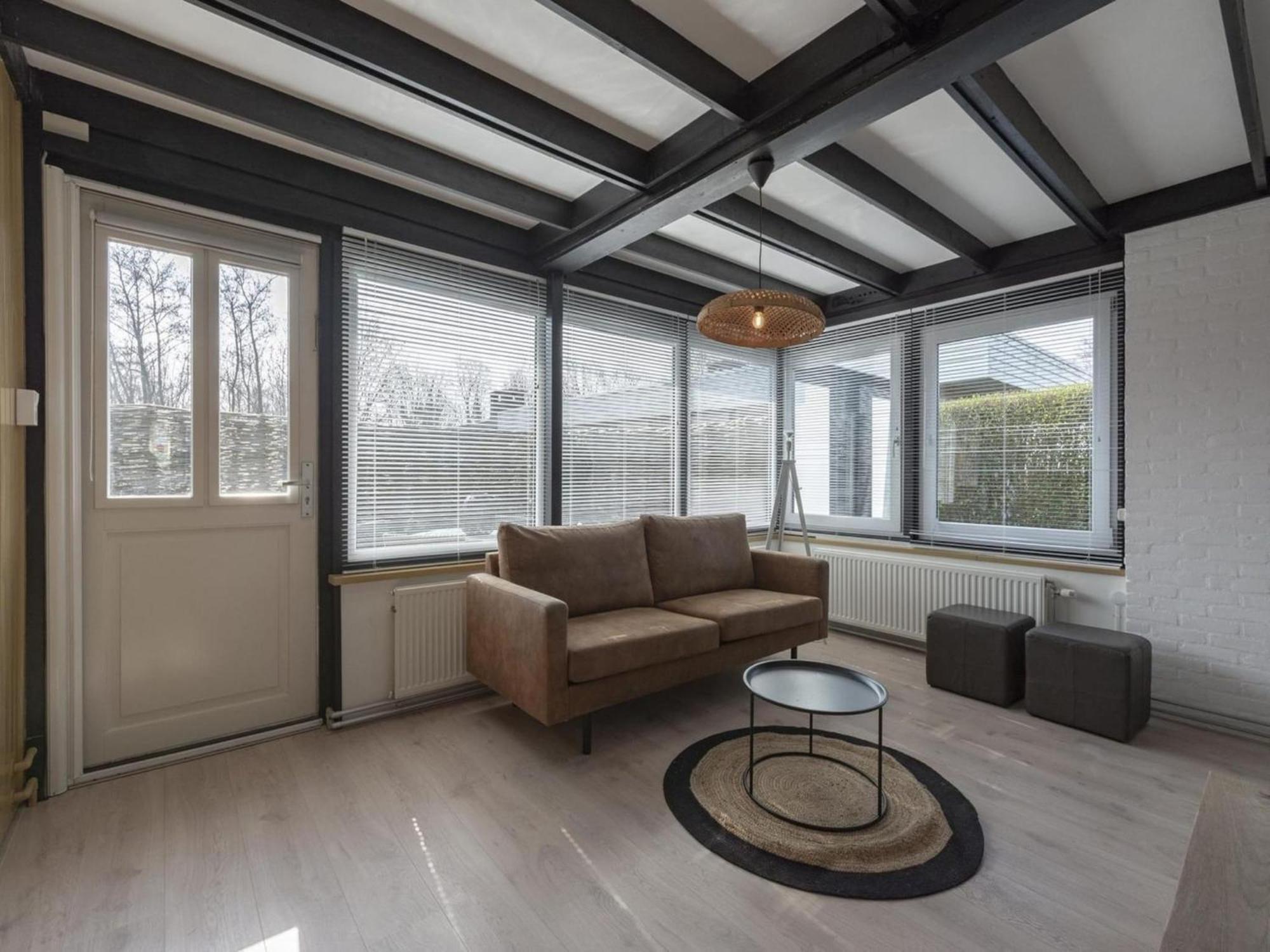 Attractive Bungalow With Modern Furnishings Sint Maartensvlotbrug Dış mekan fotoğraf